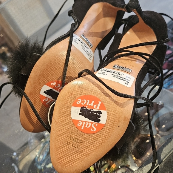 Women's Black Lace Up high-heeled shoes. Fur Pompom Accents. Size 7.5 - Picture 3 of 5